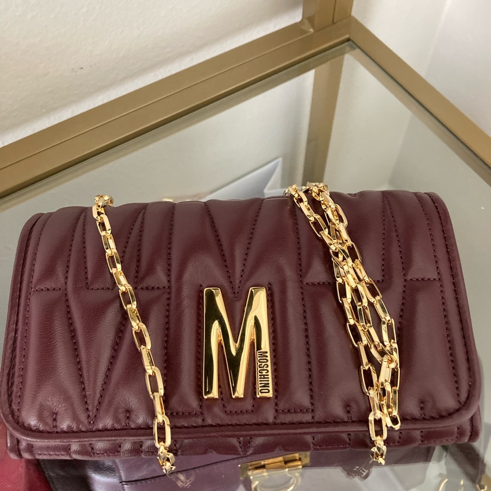 SOLD Moschino Burgundy Crossbody Bag with Gold Chain - Picture 2 of 12